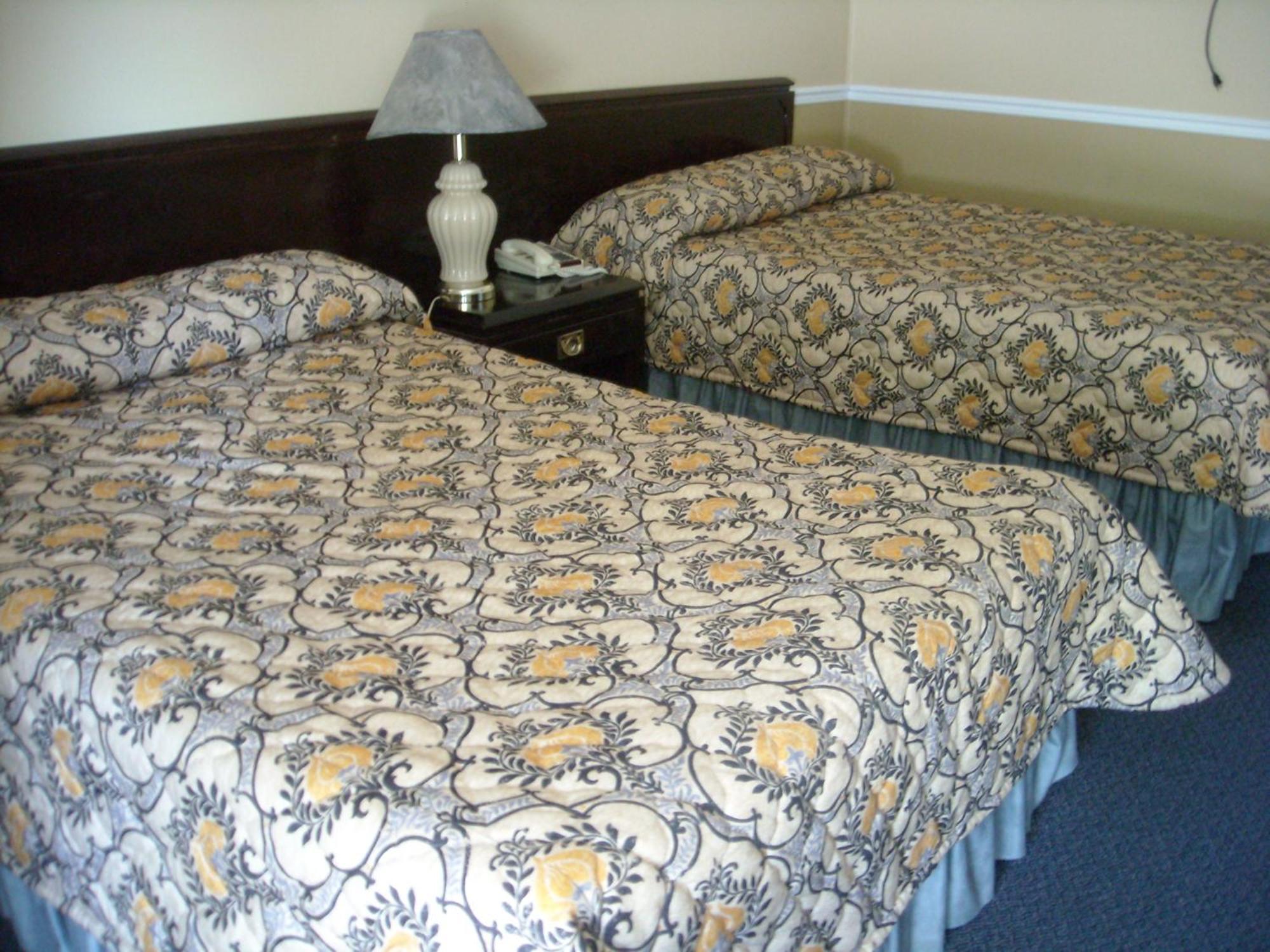 Motel Montreal Notre-Dame-de-l'Ile-Perrot エクステリア 写真